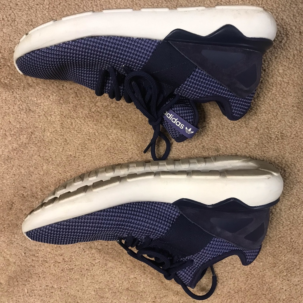 Women’s adidas sneakers